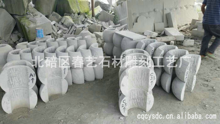 重庆柱础石的特征及功能作用